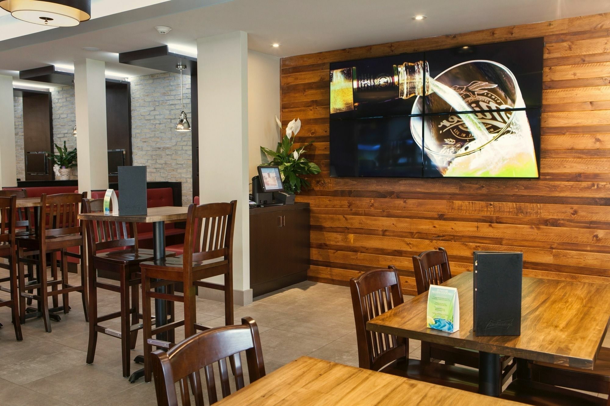 The Brunswick Hotel Complex Parry Sound Ngoại thất bức ảnh